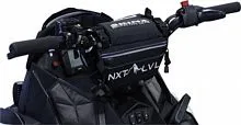 Сумка на руль к снегоходу Polaris 600-800 PRO RMK/Switchback 4 литра (платформа Axys) Skinz